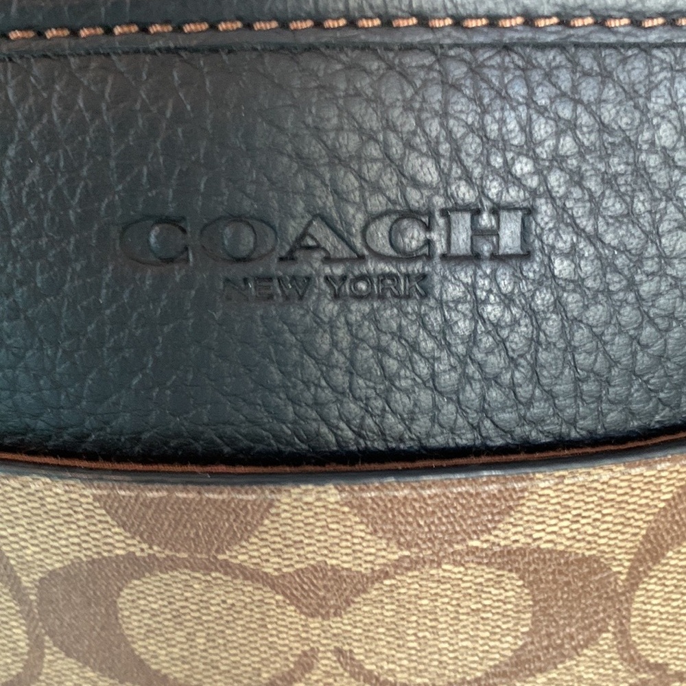 Coach Sullivan Crossbody In Blocked Signature NWOT - Picture 9 of 17